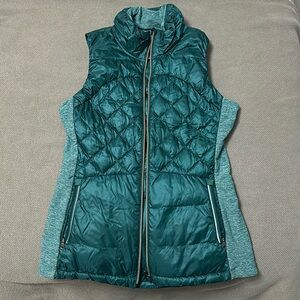 Lululemon teal vest Size 8